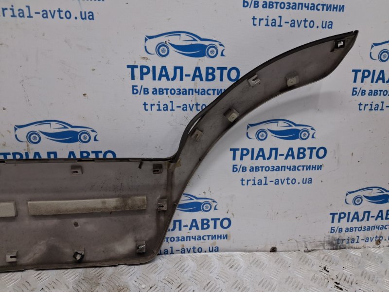 Накладка двери задняя правая Tucson 2004-2009 JM 2.0 бензин G4GC Накладка двери задняя правая Tucson 2004-2009 JM 2.0 бензин G4GC