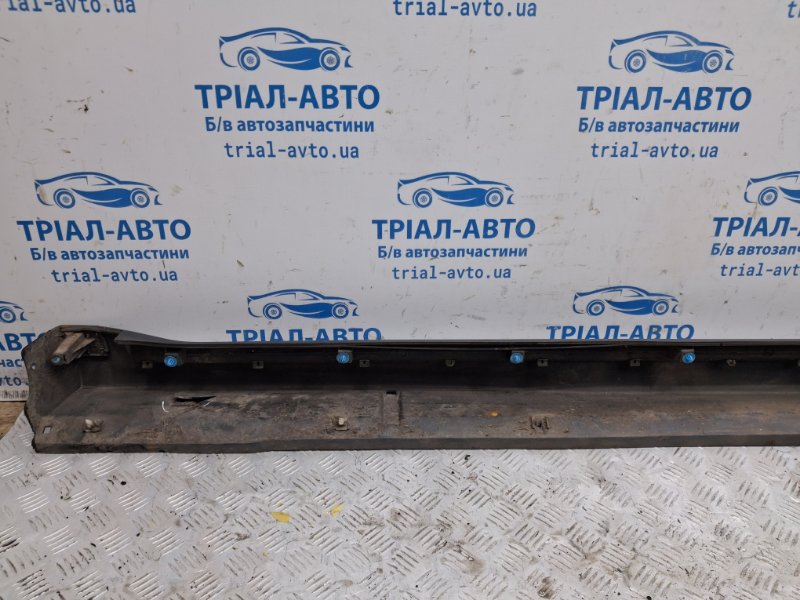 Накладка порога внешняя правая Outlander 2007-2012 XL 2.2 diesel 4HK Накладка порога внешняя правая Outlander 2007-2012 XL 2.2 diesel 4HK