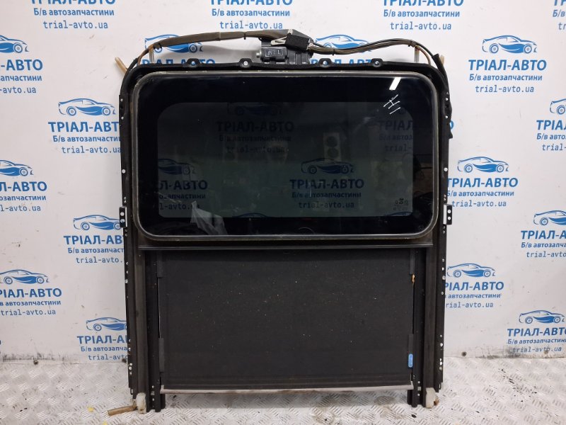 Запчасть люк в сборе Hyundai Tucson 2004-2009 JM 2.0 бензин G4GC 816102E000 Б/У Люк в сборе Hyundai Tucson 2004-2009 JM 2.0 бензин G4GC 816102E000 Б/У