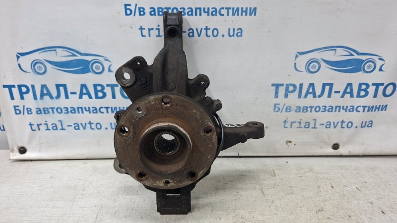 Кулак поворотный левый со ступицей Renault Megane 2008-2016 3 1.5 Diesel K9K 400150083R Б/У