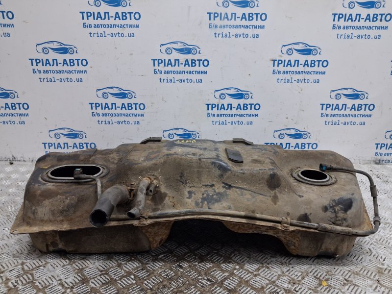 Бак топливный металлический Hyundai Tucson 2004-2009 JM 2.0 бензин G4GC 311502E000 Б/У