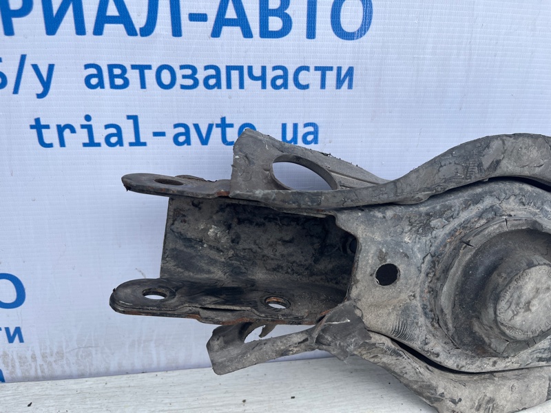 Рычаг задней подвески нижний поперечный (под пружину) Kia Sorento UM 2.4 бензин G4KJ Рычаг задней подвески нижний поперечный (под пружину) Kia Sorento UM 2.4 бензин G4KJ