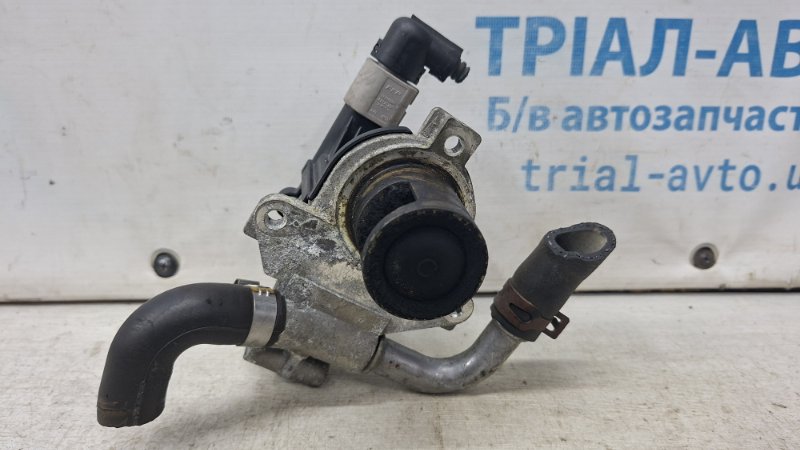 Клапан EGR Renault Megane 3 1.5 Diesel K9K Клапан EGR Renault Megane 3 1.5 Diesel K9K