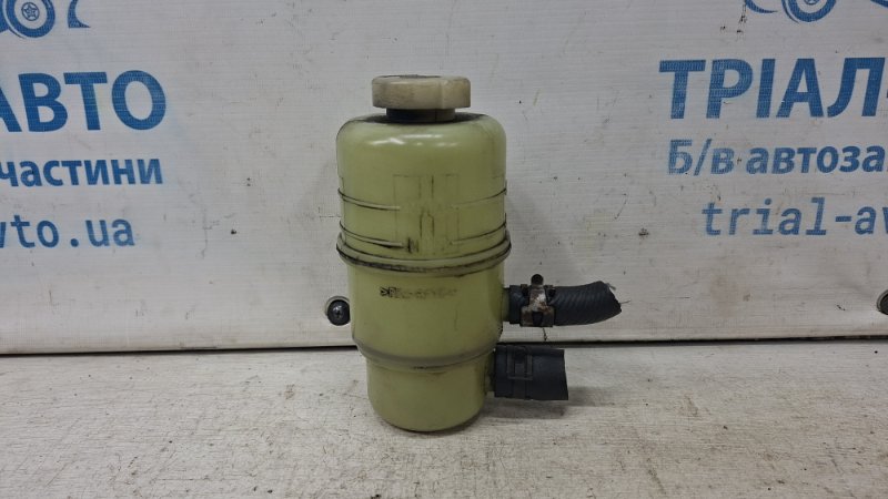 Бачок ГУР Mitsubishi Outlander XL 2.2 diesel 4HK Бачок ГУР Mitsubishi Outlander XL 2.2 diesel 4HK
