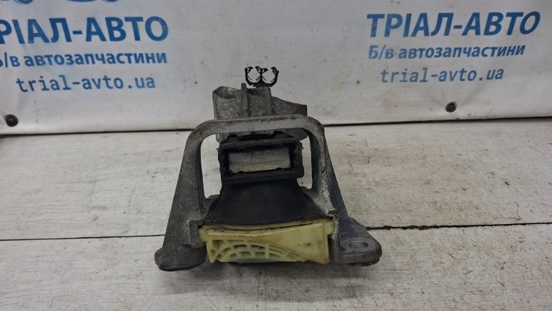 Подушка ДВС правая Renault Megane 3 1.5 Diesel K9K Подушка ДВС правая Renault Megane 3 1.5 Diesel K9K