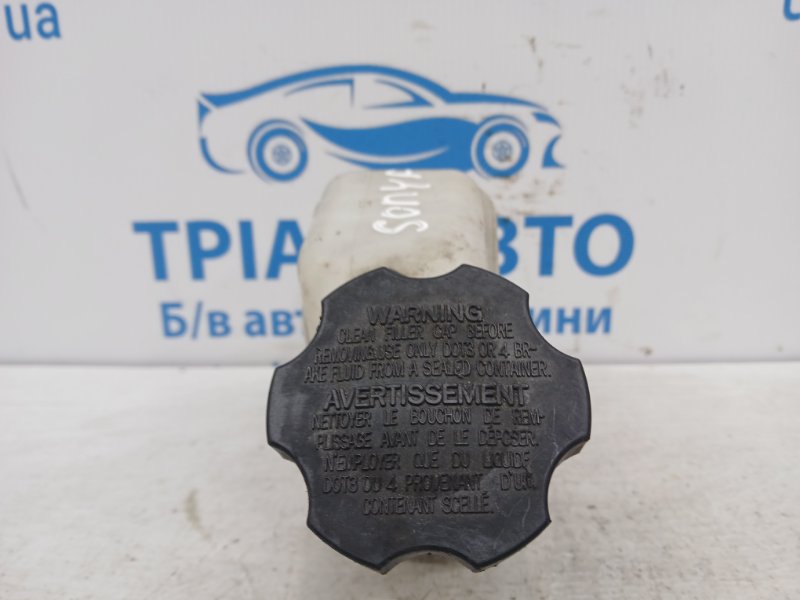 Бачок главного тормозного цилиндра Sonata 2010-2016 YF 2.4 бензин G4KJ Бачок главного тормозного цилиндра Sonata 2010-2016 YF 2.4 бензин G4KJ