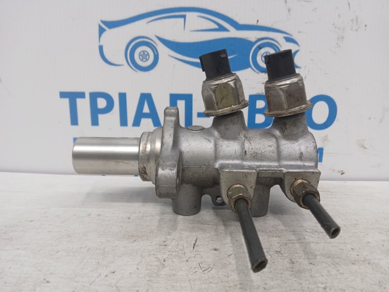 Тормозной цилиндр главный FX 2002-2008 S50 3.5 бензин VQ35DE