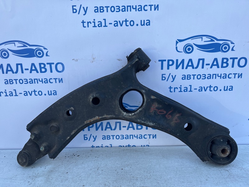 Рычаг передний нижний правый Kia Sorento 2014-2020 UM 2.4 бензин G4KJ 54501C6000 Б/У