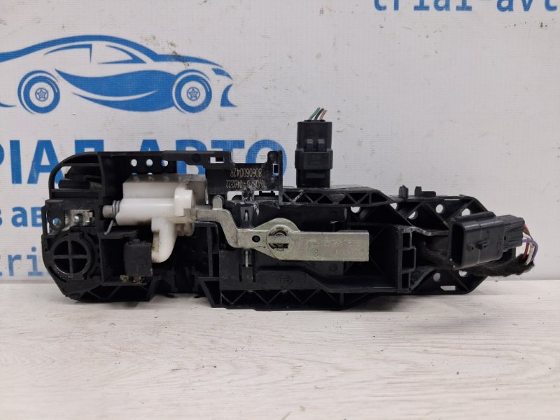 Ручка двери внешняя передняя правая Renault Megane 3 1.5 Diesel K9K Ручка двери внешняя передняя правая Renault Megane 3 1.5 Diesel K9K