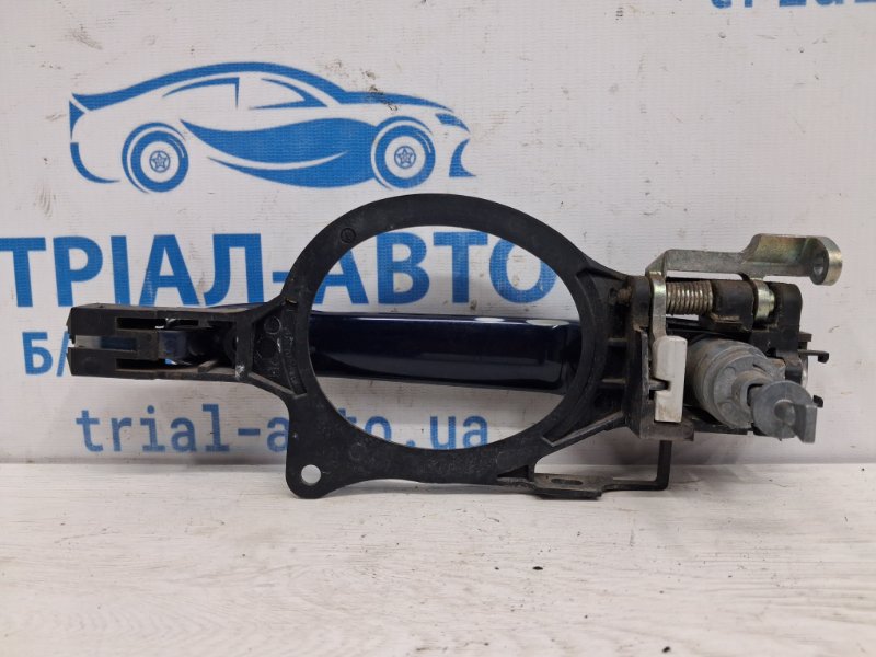 Ручка двери внешняя передняя правая Mitsubishi Outlander XL 2.2 diesel 4HK Ручка двери внешняя передняя правая Mitsubishi Outlander XL 2.2 diesel 4HK