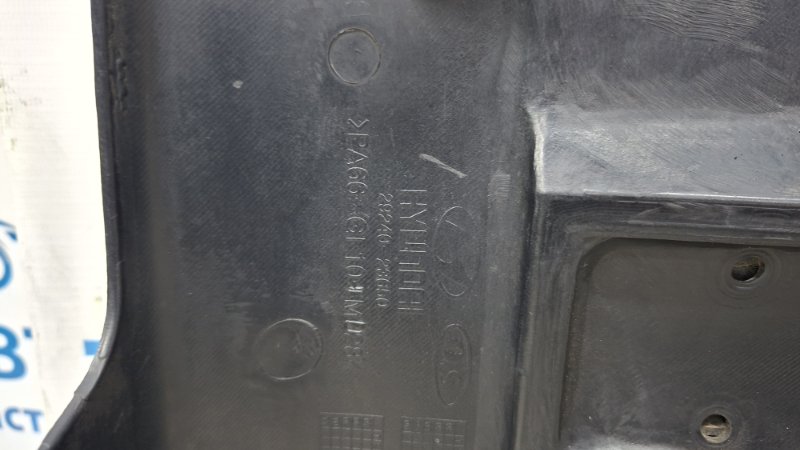 Декоративная крышка ДВС Tucson 2004-2009 JM 2.0 бензин G4GC Декоративная крышка ДВС Tucson 2004-2009 JM 2.0 бензин G4GC