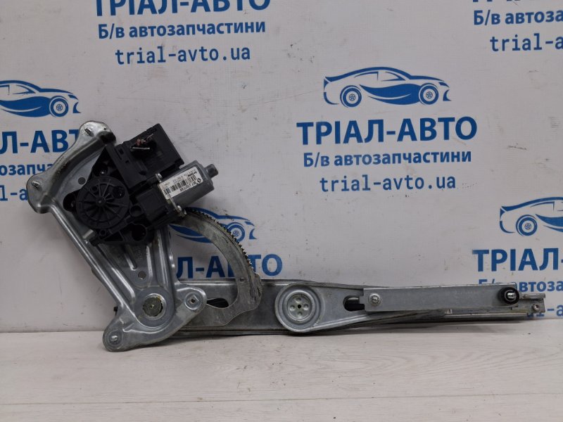 Запчасть стеклоподъемник передний левый Renault Megane 2008-2016 3 1.5 Diesel K9K 807216718R Б/У Стеклоподъемник передний левый Renault Megane 2008-2016 3 1.5 Diesel K9K 807216718R Б/У