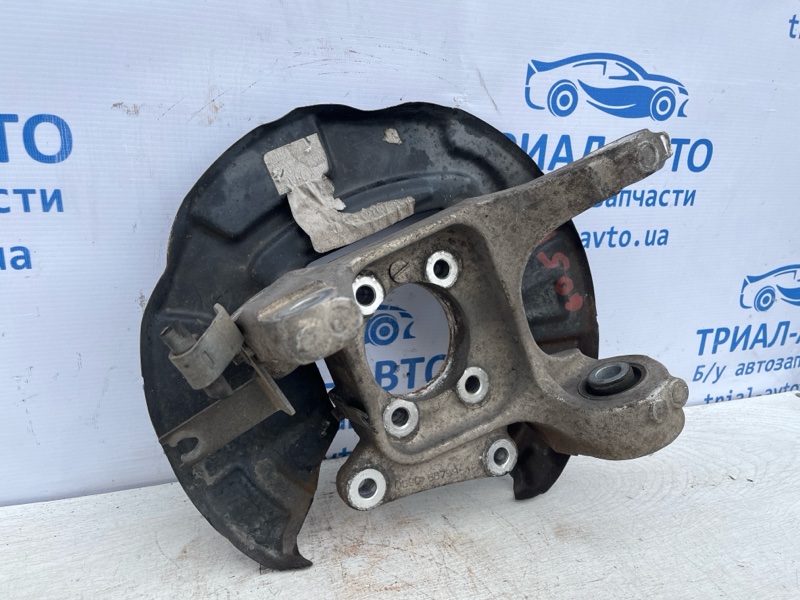 Цапфа задняя левая Ford Fusion USA 2 1.5 бензин ENUN0