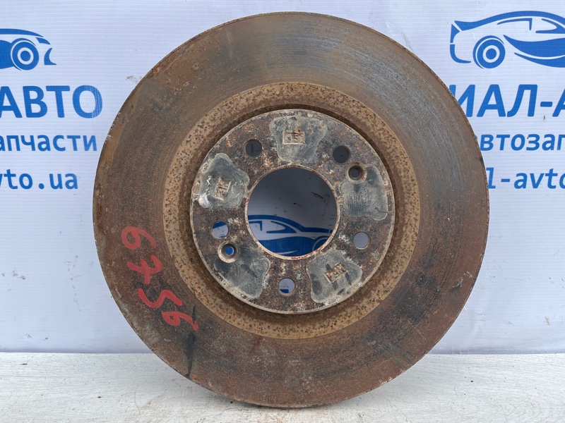 Запчасть диск тормозной передний Kia Sorento 2009-2021 XM 2.4 бензин G4KJ 517124Z000 Б/У Диск тормозной передний Kia Sorento 2009-2021 XM 2.4 бензин G4KJ 517124Z000 Б/У