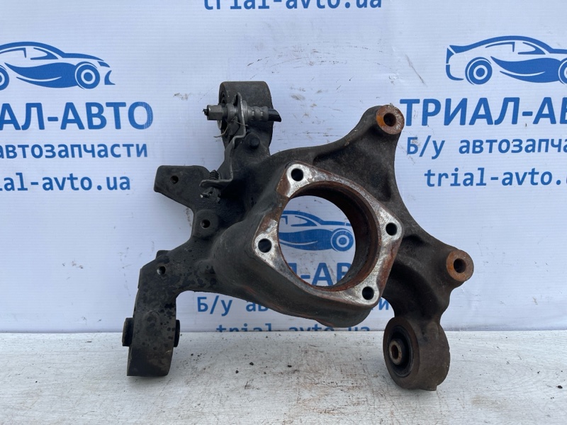 Цапфа задняя левая Dodge Journey 2007-2020 1 2.4 бензин ED3 68083245AE Б/У