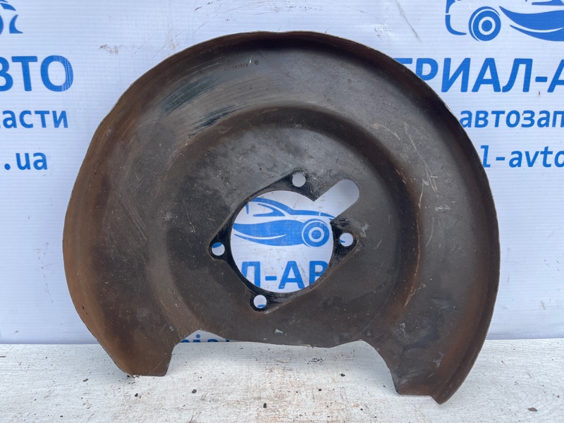 Кожух тормозного диска задний правый Dodge Journey 2007-2020 1 2.4 бензин ED3 4779908AA Б/У