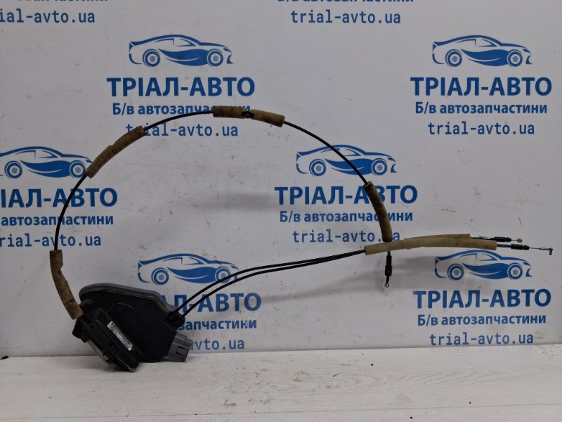 Замок двери задний правый Infiniti QX60 2013-2021 L50 3.5 бензин VQ35DE 825003JA0A Б/У