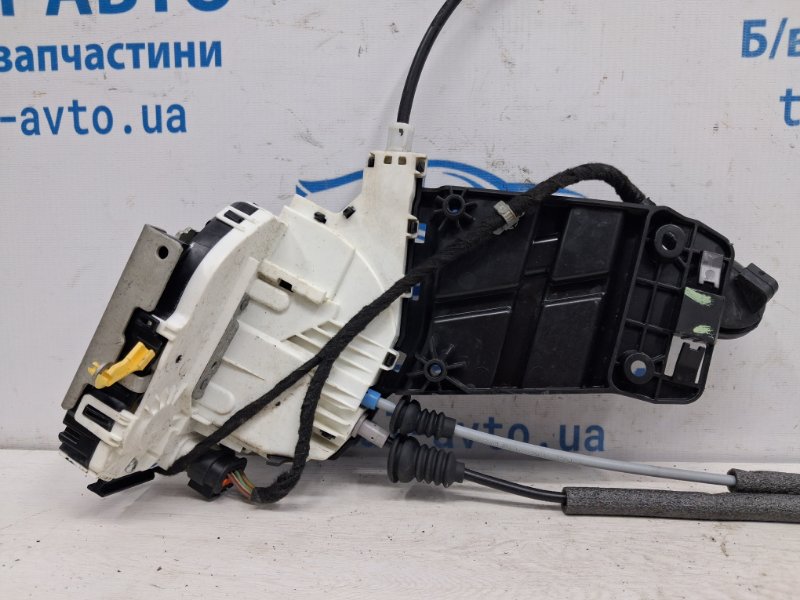 Замок двери передний левый Compass 2016-2020 MP 2.4 бензин EDE