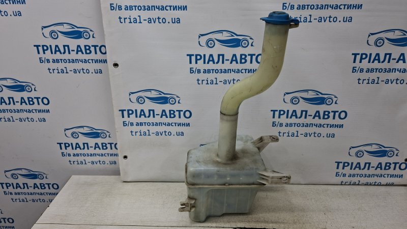 Бачок омывателя Hyundai Tucson JM 2.0 бензин G4GC Бачок омывателя Hyundai Tucson JM 2.0 бензин G4GC