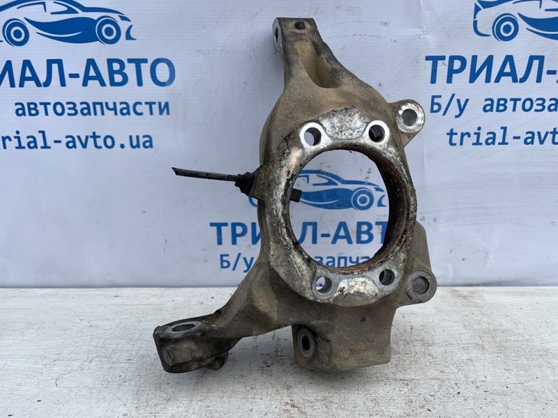 Кулак поворотный правый без ступицы Infiniti QX60 2013-2021 L50 3.5 бензин VQ35DE 400143JA0A Б/У