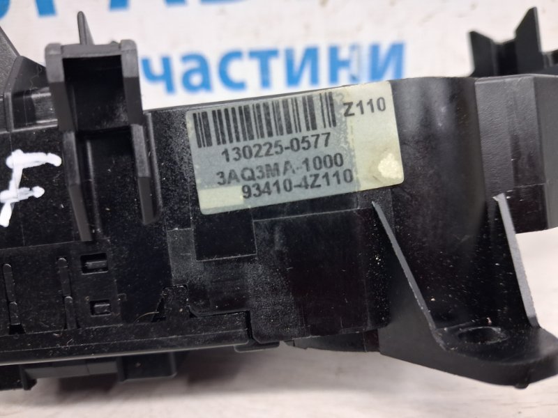 Переключатель подрулевой левый(поворотники) Santa fe 2012-2019 DM 2.4 бензин G4KJ Переключатель подрулевой левый(поворотники) Santa fe 2012-2019 DM 2.4 бензин G4KJ