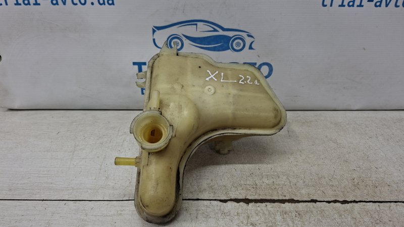 Бачок радиатора (расширительный) Outlander 2007-2012 XL 2.2 diesel 4HK Бачок радиатора (расширительный) Outlander 2007-2012 XL 2.2 diesel 4HK
