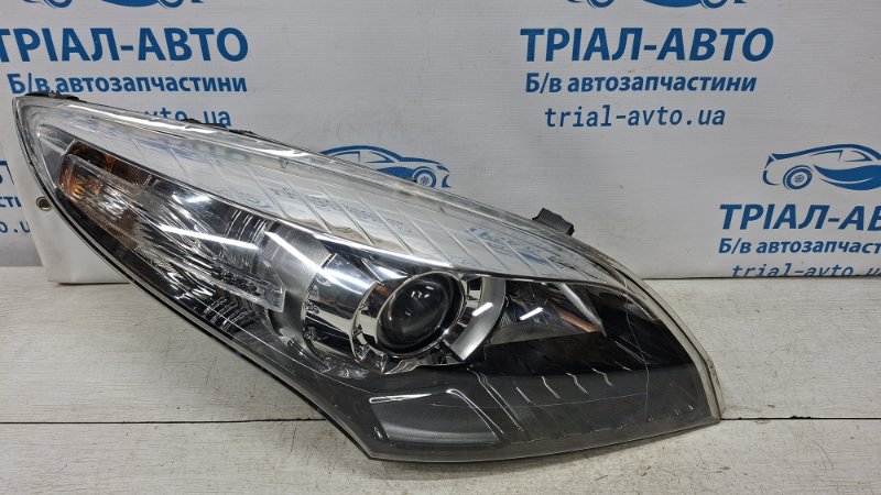 Запчасть фара правая ксенон Renault Megane 2008-2016 3 1.5 Diesel K9K 260106839R Б/У Фара правая Ксенон Renault Megane 2008-2016 3 1.5 Diesel K9K 260106839R Б/У