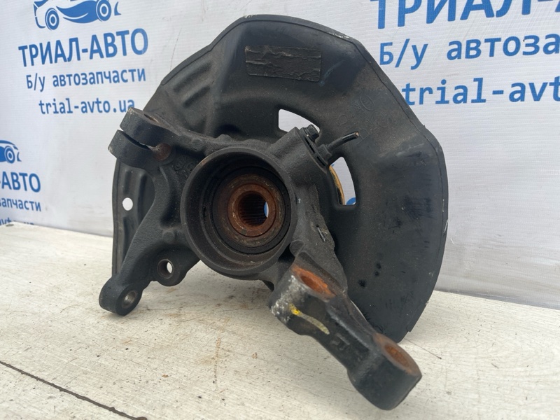 Кулак поворотный правый со ступицей Optima 2010-2016 TF 2.4 бензин G4KJ