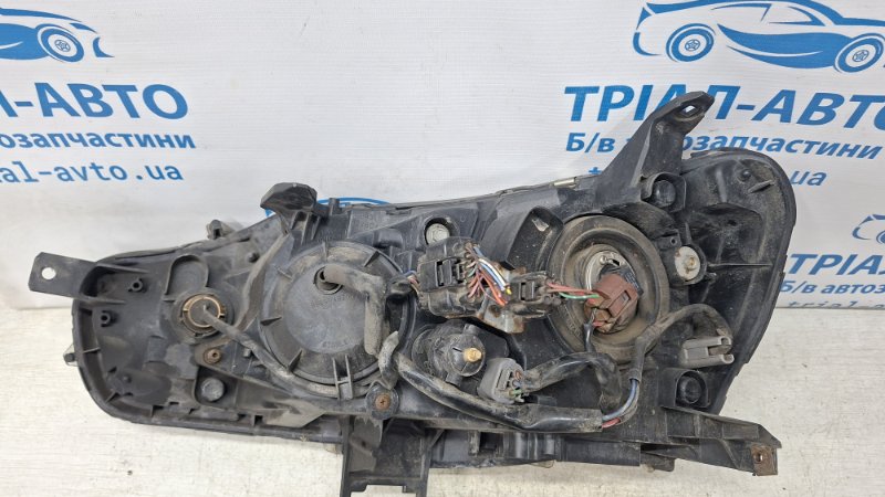 Фара правая Outlander 2007-2012 XL 2.2 diesel 4HK Фара правая Outlander 2007-2012 XL 2.2 diesel 4HK