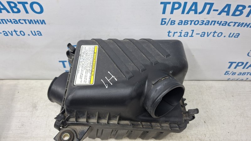 Корпус воздушного фильтра Tucson 2004-2009 JM 2.0 бензин G4GC Корпус воздушного фильтра Tucson 2004-2009 JM 2.0 бензин G4GC