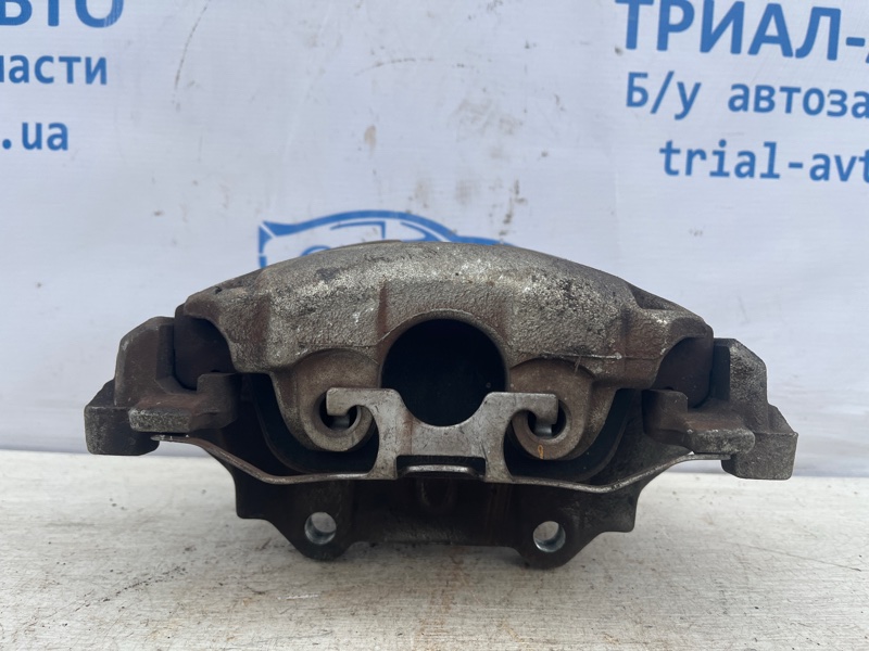 Запчасть суппорт передний левый Ford Escape 2012-2019 3 2.0 бензин ENR90 BV6Z2B121A Б/У Суппорт передний левый Ford Escape 2012-2019 3 2.0 бензин ENR90 BV6Z2B121A Б/У