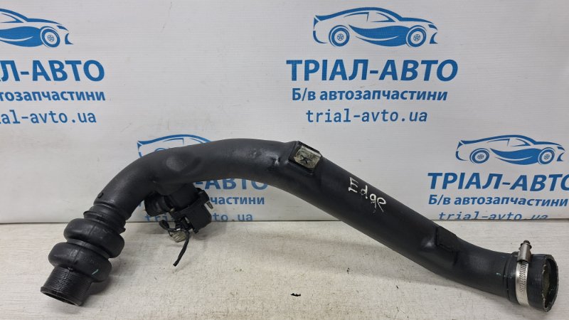 Патрубок интеркулера Ford Edge 2015-2018 2 2.0 бензин ENR90 F2GZ-6C646-B Б/У