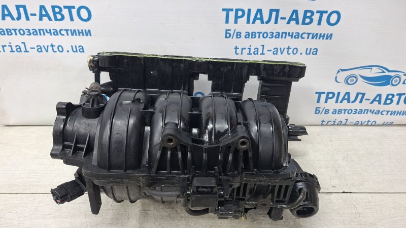 Коллектор впускной пластик Sorento 2014-2020 UM 2.4 бензин G4KJ