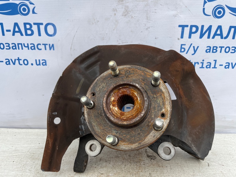 Кулак поворотный левый со ступицей Kia Optima 2010-2016 TF 2.4 бензин G4KJ 517153S110 Б/У