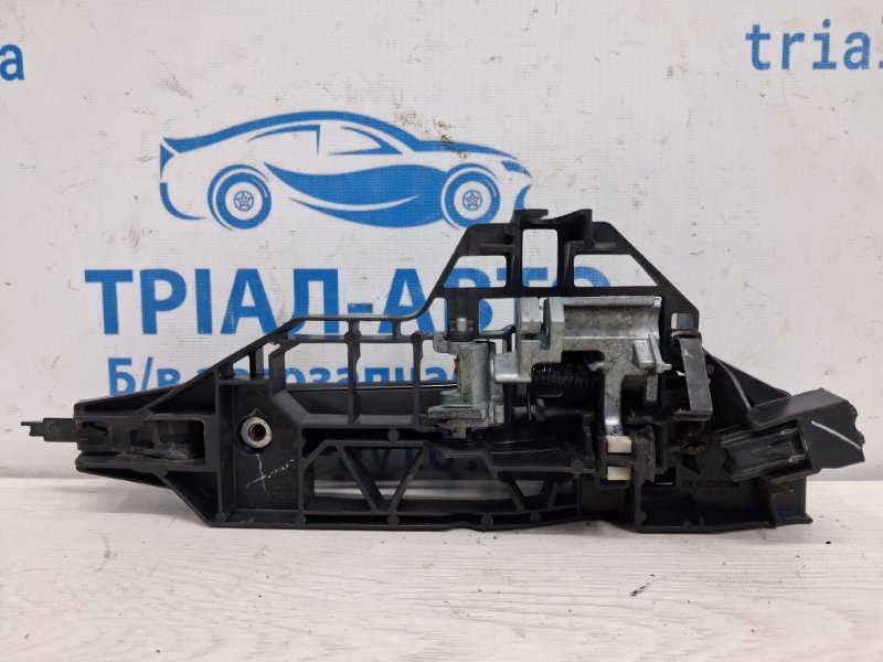 Ручка двери внешняя задняя левая Dodge Journey 1 2.4 бензин ED3