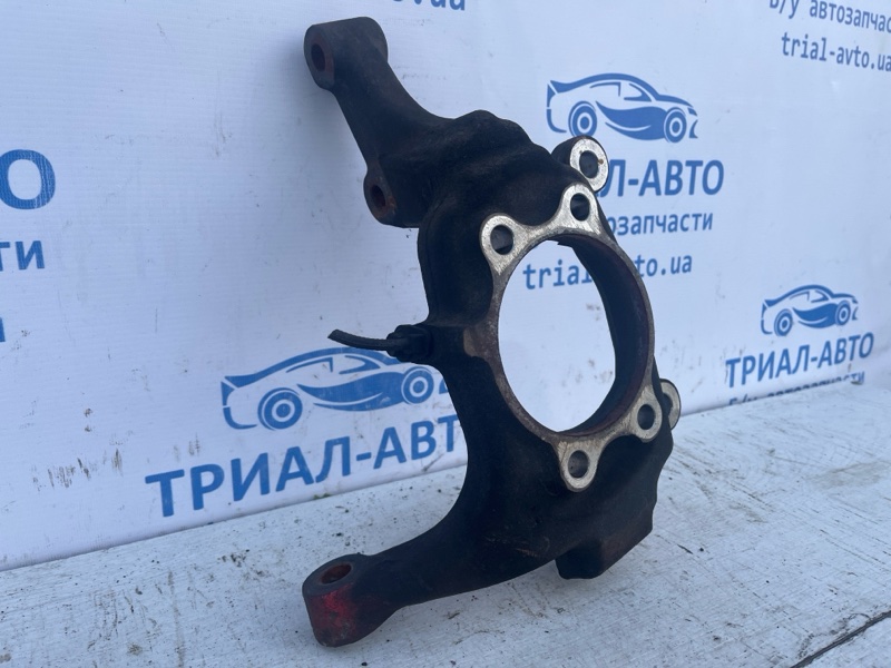 Кулак поворотный правый без ступицы FX 2002-2008 S50 3.5 бензин VQ35DE