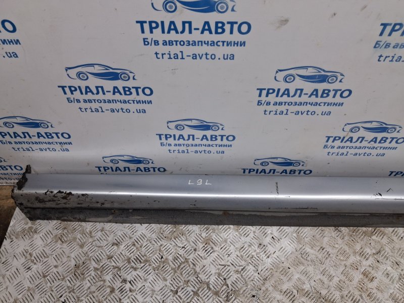 Накладка порога внешняя левая Mitsubishi Lancer 9 1.6 Бензин 4G18