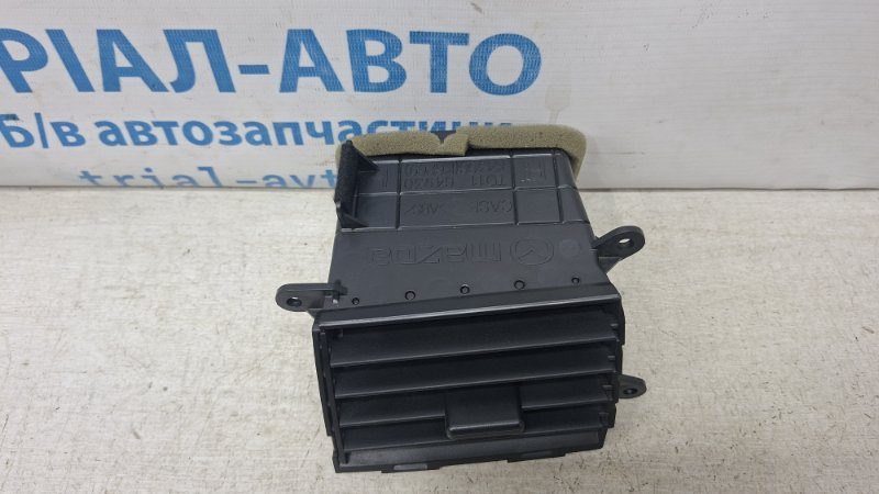 Дефлектор обдува правый CX 9 2006-2015 TB 3.7 бензин MZI