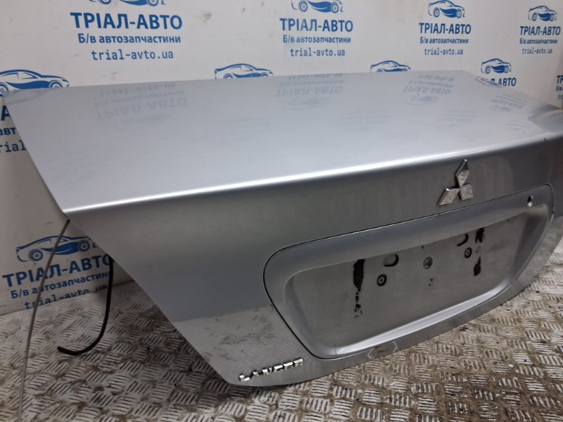 Крышка багажника Lancer 2003-2009 9 1.6 Бензин 4G18 Крышка багажника Lancer 2003-2009 9 1.6 Бензин 4G18