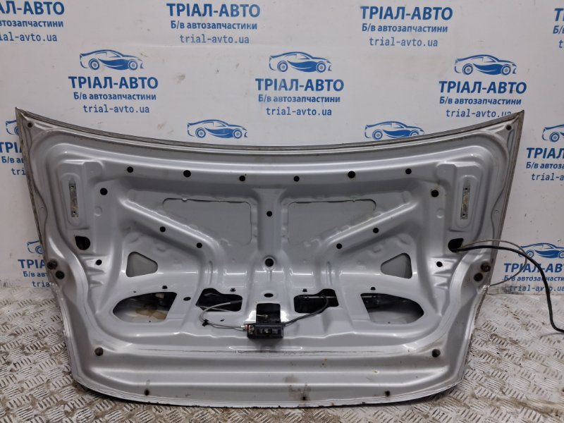 Крышка багажника Lancer 2003-2009 9 1.6 Бензин 4G18 Крышка багажника Lancer 2003-2009 9 1.6 Бензин 4G18