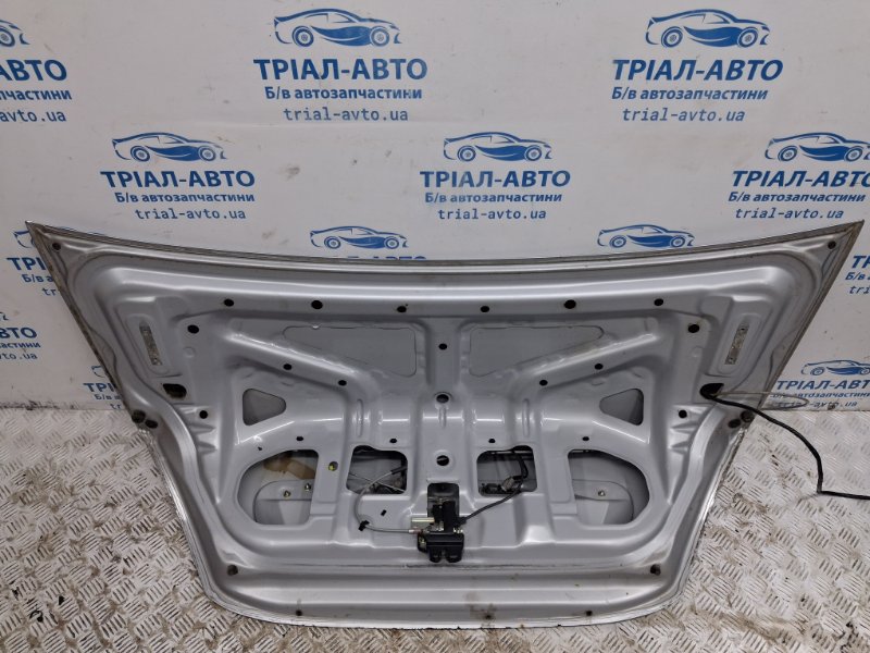 Крышка багажника Lancer 2003-2009 9 1.6 Бензин 4G18 Крышка багажника Lancer 2003-2009 9 1.6 Бензин 4G18
