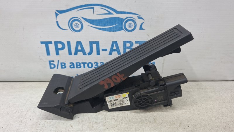 Педаль газа Kia Sorento 2014-2020 UM 2.4 бензин G4KJ 32700C1100 Б/У