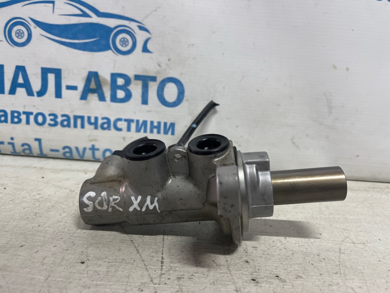 Запчасть тормозной цилиндр главный Kia Sorento 2009-2021 XM 2.4 бензин G4KJ 585102W800 Б/У Тормозной цилиндр главный Kia Sorento 2009-2021 XM 2.4 бензин G4KJ 585102W800 Б/У