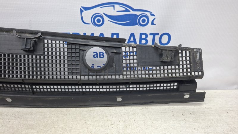 Дефлектор дворников левый Lancer 2003-2009 9 1.6 Бензин 4G18