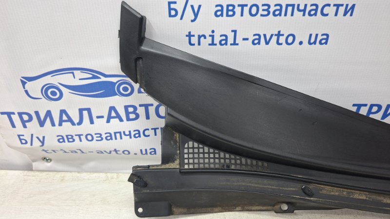 Дефлектор дворников правый Lancer 2003-2009 9 1.6 Бензин 4G18