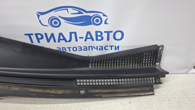 Дефлектор дворников правый Mitsubishi Lancer 9 1.6 Бензин 4G18