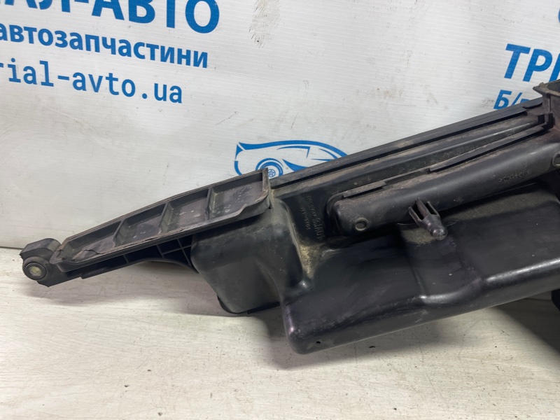 Резонатор воздухозаборника QX60 2013-2021 L50 3.5 бензин VQ35DE