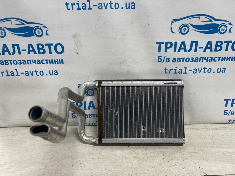 Радиатор печки Kia Sorento 2009-2021 XM 2.4 бензин G4KJ 971381U500 Б/У