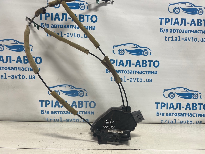 Замок двери передний правый Infiniti QX60 2013-2021 L50 3.5 бензин VQ35DE 805003JA0A Б/У