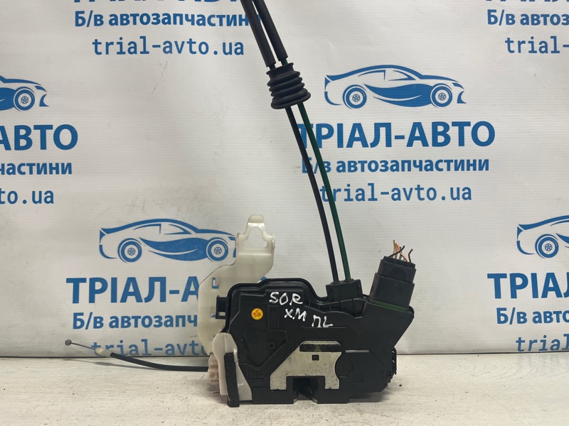 Запчасть замок двери передний левый Kia Sorento 2009-2021 XM 2.4 бензин G4KJ 813102P000 Б/У Замок двери передний левый Kia Sorento 2009-2021 XM 2.4 бензин G4KJ 813102P000 Б/У